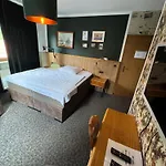 Kraus - Zentral In Bielefeld-heepen, Gratis Parken, 24h Check-in *