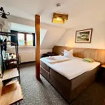 فندق Kraus - Zentral In Bielefeld-heepen, Gratis Parken, 24h Self Check-in بيليفيلد