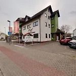 Kraus - Zentral In Bielefeld-heepen, Gratis Parken, 24h Check-in Hotel