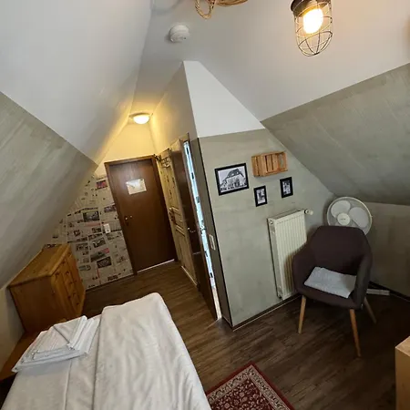 Hotel Kraus Ruhiges Hotel in Bielefeld-Heepen, kostenloser Parkplatz *