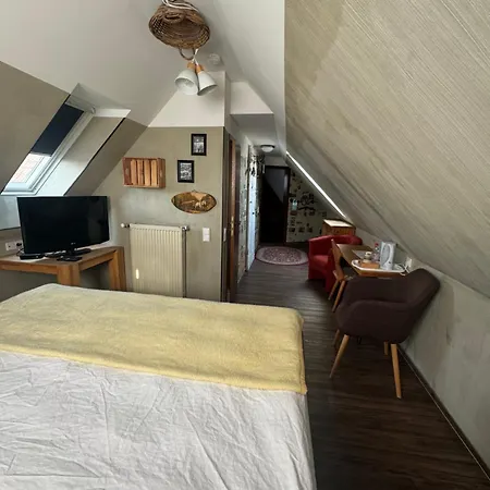 Hotel Kraus Ruhiges Hotel in Bielefeld-Heepen, kostenloser Parkplatz * Bielefeld