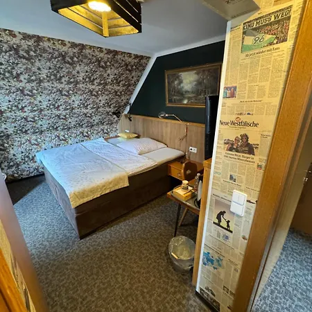 Kraus - Zentral In Bielefeld-heepen, Gratis Parken, 24h Self Check-in Hotel Bielefeld