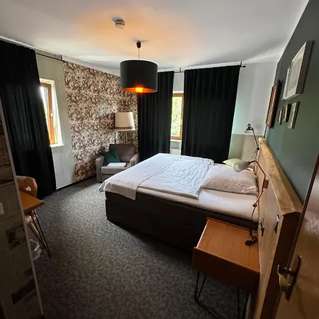 Hotel Kraus Ruhiges Hotel in Bielefeld-Heepen, kostenloser Parkplatz Bielefeld