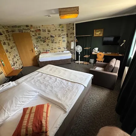 Hotel Kraus - Zentral In Bielefeld-Heepen, Gratis Parken, 24H Check-In