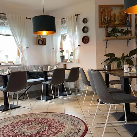 מלון Hotel Kraus - Zentral In Bielefeld-Heepen, Gratis Parken, 24H Check-In