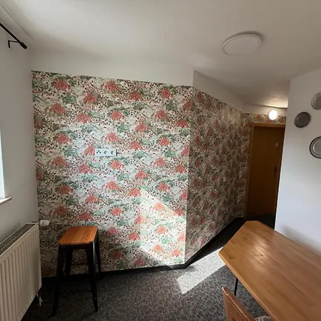 Hotel Kraus Ruhiges In Bielefeld-heepen, Kostenloser Parkplatz Bielefeld
