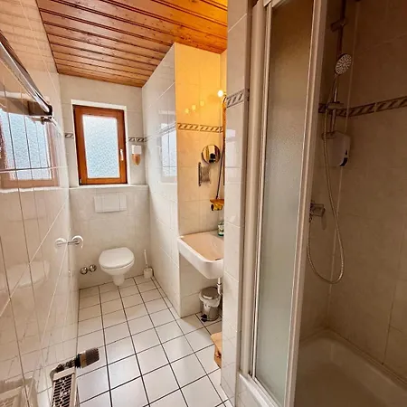 Hotel Kraus - Zentral In Bielefeld-heepen, Gratis Parken, 24h Self Check-in *