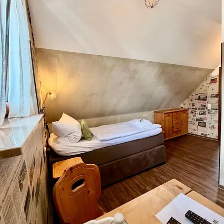 Hotell Kraus - Zentral In Bielefeld-heepen, Gratis Parken, 24h Self Check-in Bielefeld