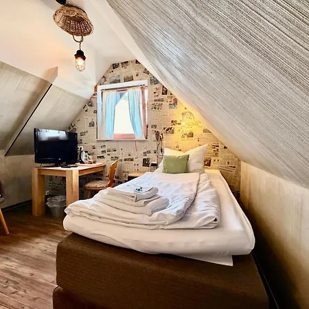 Kraus - Zentral In Bielefeld-heepen, Gratis Parken, 24h Self Check-in Hotell Bielefeld