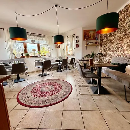 Kraus - Zentral In Bielefeld-heepen, Gratis Parken, 24h Self Check-in Hotell Bielefeld