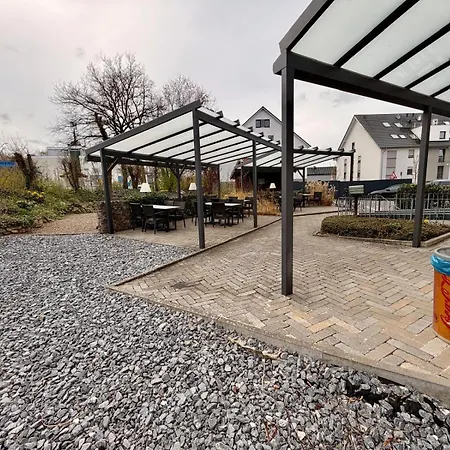Kraus Ruhiges In Bielefeld-heepen, Kostenloser Parkplatz * Bielefeld