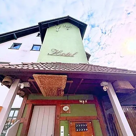 Kraus Ruhiges In Bielefeld-heepen, Kostenloser Parkplatz Hotel *