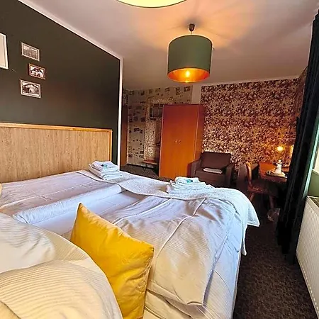 Kraus Ruhiges In Bielefeld-heepen, Kostenloser Parkplatz * Bielefeld
