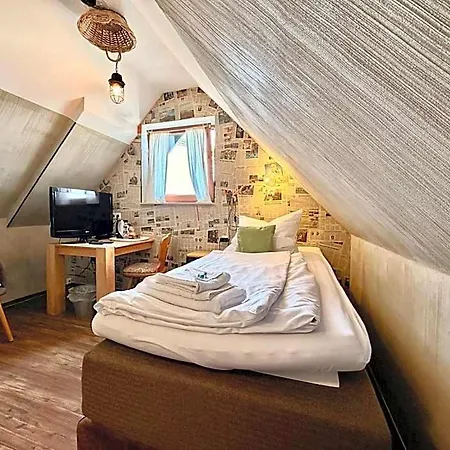 Hotel Kraus Ruhiges In Bielefeld-heepen, Kostenloser Parkplatz Bielefeld