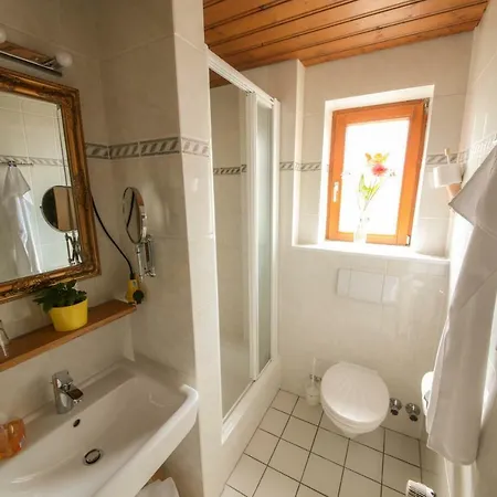 Hotel Hotel Kraus - Zentral In Bielefeld-Heepen, Gratis Parken, 24H Check-In *