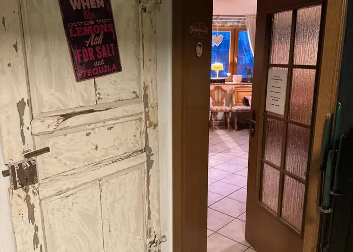 Kraus - Zentral In Bielefeld-heepen, Gratis Parken, 24h Check-in Hotel Bielefeld