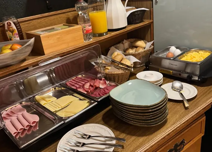 Kraus - Zentral In Bielefeld-heepen, Gratis Parken, 24h Check-in *