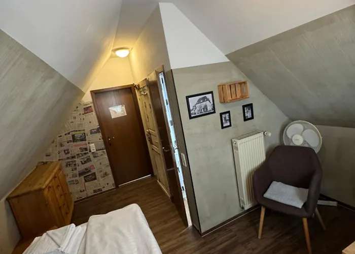 Kraus Ruhiges In Bielefeld-heepen, Kostenloser Parkplatz *