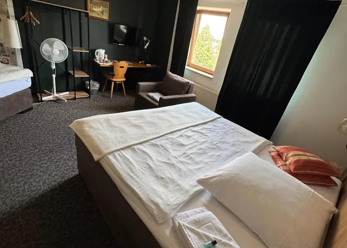 Hotel Kraus - Zentral In Bielefeld-Heepen, Gratis Parken, 24H Check-In Hotell