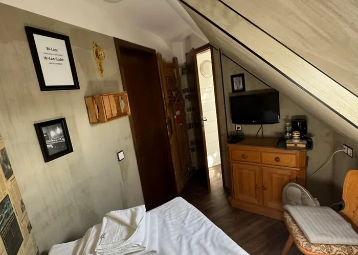 Hotel Kraus - Zentral In Bielefeld-Heepen, Gratis Parken, 24H Check-In Bielefeld