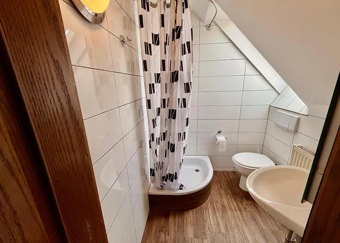 Kraus Ruhiges In Bielefeld-heepen, Kostenloser Parkplatz * Bielefeld