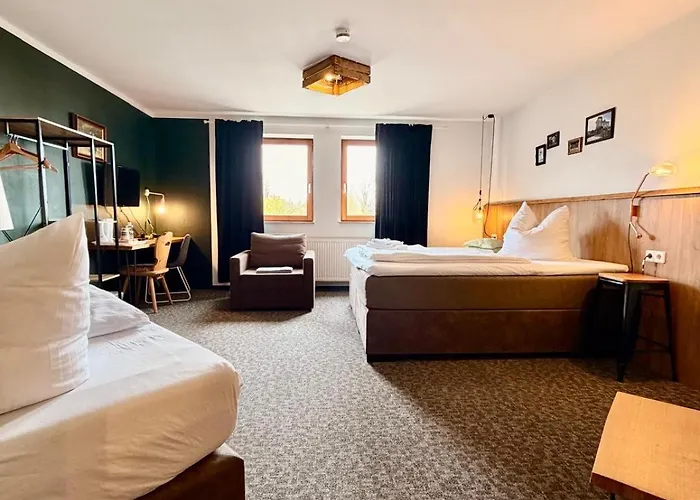 Hotel Kraus Ruhiges In Bielefeld-heepen, Kostenloser Parkplatz Bielefeld