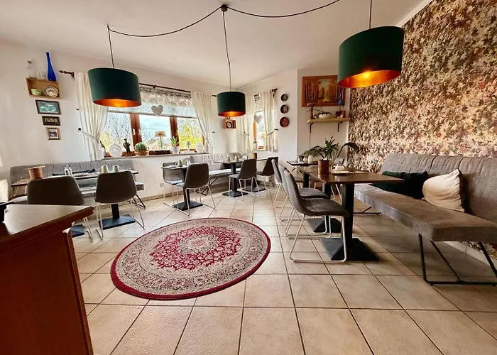 Kraus - Zentral In Bielefeld-heepen, Gratis Parken, 24h Check-in Hotel Bielefeld