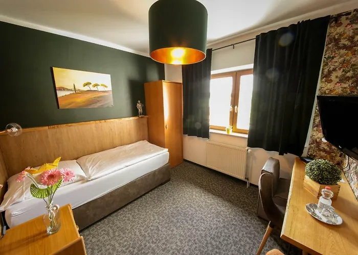 Hotel Hotel Kraus - Zentral In Bielefeld-Heepen, Gratis Parken, 24H Check-In